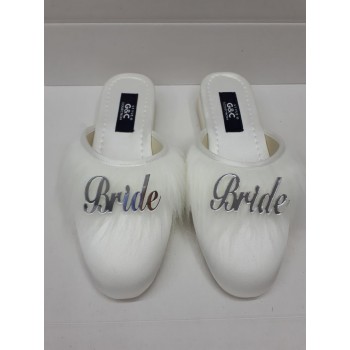 Bride Gelin Topuksuz Kaz Tüyü Terlik Ekru-Gümüş Yazılı Bride Gelin Topuksuz Kaz Tüyü Terlik Ekru-Gümüş Yazılı