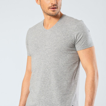 Cacharel Erkek V Yaka Likrali T-shirt 1332/Gri Cacharel Erkek V Yaka Likrali T-shirt 1332/Gri