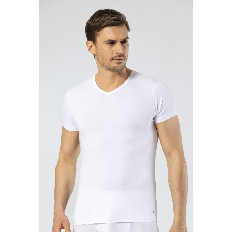 Cacharel Erkek V Yaka T-shirt 1402/Beyaz Cacharel Erkek V Yaka T-shirt 1402/Beyaz