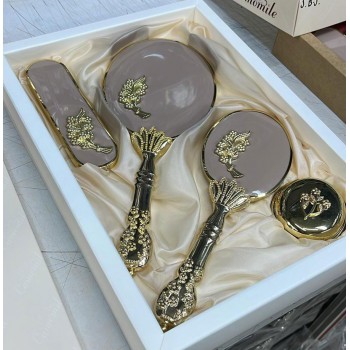 Camomile 4lü Ayna Altın Başak Fırça Seti cm301 Camomile 4lü Ayna Altın Başak Fırça Seti cm301