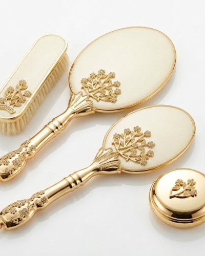 Bahar Dalı Modeli Beyaz Gold Ayna Fırça Tarak Seti Bahar Dalı Modeli Beyaz Gold Ayna Fırça Tarak Seti