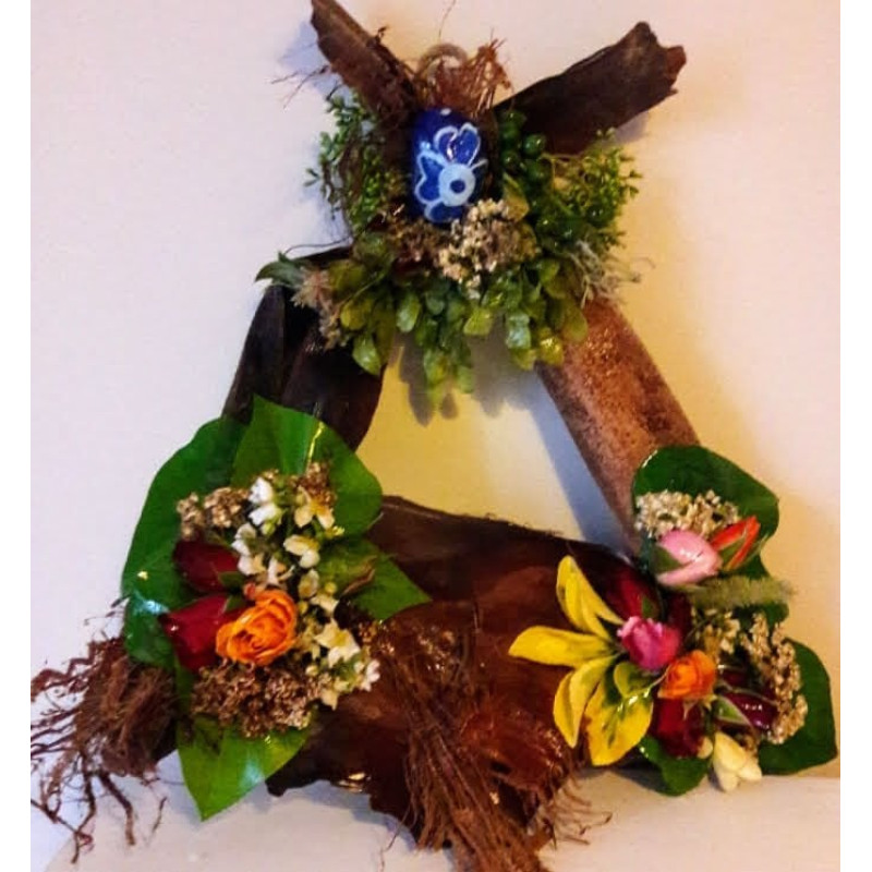 Çiçekli El Yapımı Kapı Süsü