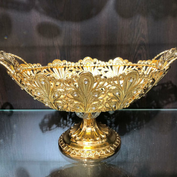 Gold Kristal Taşlı Ayaklı Gondol Çikolatalık LKM-422
