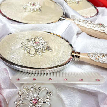 Gülüm 5li Ayna Tarak Fırça Pudralık Çeyiz Seti