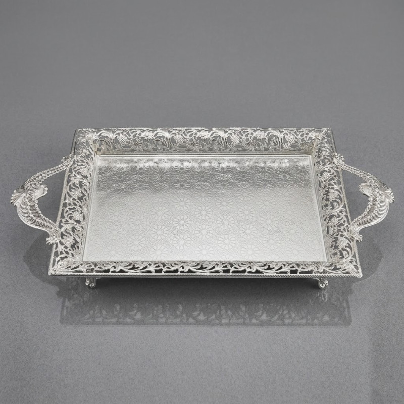 Gümüş Renk Ayaklı Tepsi Orta Boy Lkm-426 Gümüş - Lüks Sunum Tepsisi