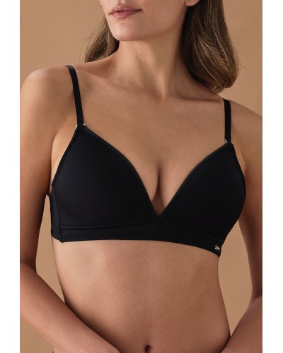 Intense 1800 Üçgen Soft Cup Sütyen - Siyah Intense 1800 Üçgen Soft Cup Sütyen - Siyah