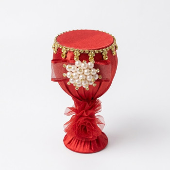 Kadeh Tasarım Lüks Saten İğnedanlık - Gold Detaylı ve İncili Dikiş İğnesi Yastığı - Kırmızı Çeyizlik Özel Tasarım İğnelik