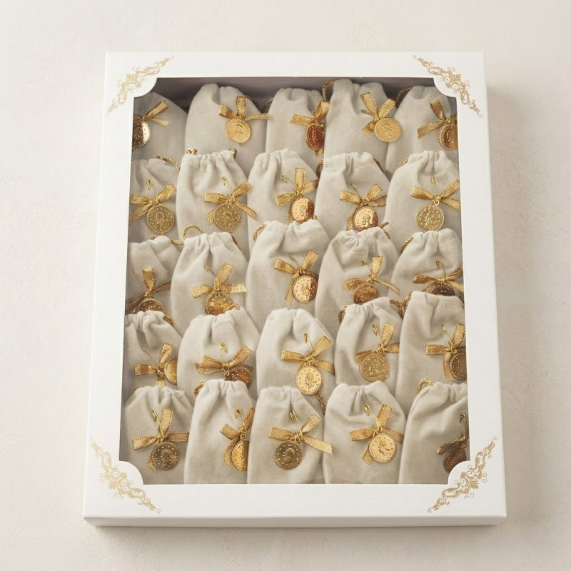 Kadife Kına Kesesi Ekru 50 Adet - İçi Toz Kına Dolu Hediyelik - Altın Detaylı Lüks Kına Kesesi Seti