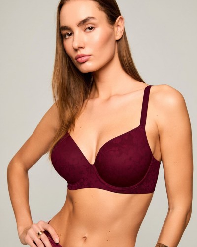 Kom Erica Dantel Detaylı Spacer Sütyen – Bordo Kom Erica Dantel Detaylı Spacer Sütyen – Bordo