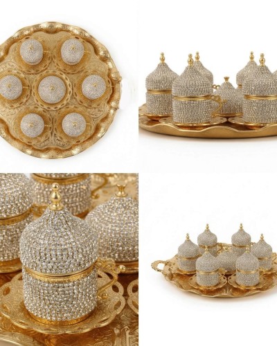 Kristal Taşlı Gold Kahve Fincanı Lokumluk Seti Kristal Taşlı Gold Kahve Fincanı Lokumluk Seti