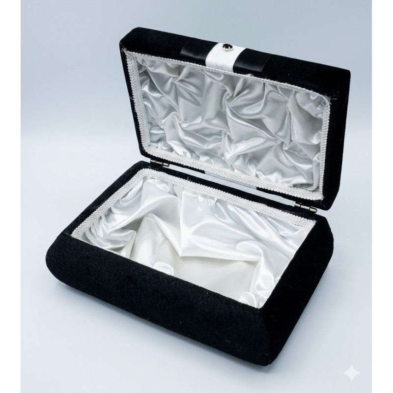 Nivea 8li Damat Figürlü Kutuda Traş Tırnak Seti Hediyeli