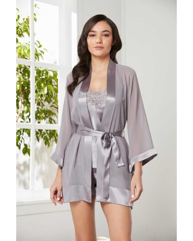 Pierre Cardin 3'lü Saten Dantelli Şort Ve Şifon Dantelli Sabahlık Takımı 2475 Pierre Cardin 3'lü Saten Dantelli Şort Ve Şifon Dantelli Sabahlık Takımı 2475