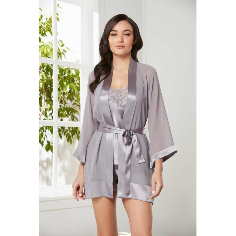 Pierre Cardin 3'lü Saten Dantelli Şort Ve Şifon Dantelli Sabahlık Takımı 2475 Pierre Cardin 3'lü Saten Dantelli Şort Ve Şifon Dantelli Sabahlık Takımı 2475
