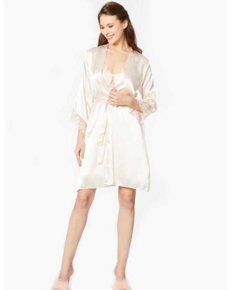 Pierre Cardin 6'lı İnci Kısa Gecelik Sabahlık Çeyiz Set 6040 Pierre Cardin 6'lı İnci Kısa Gecelik Sabahlık Çeyiz Set 6040