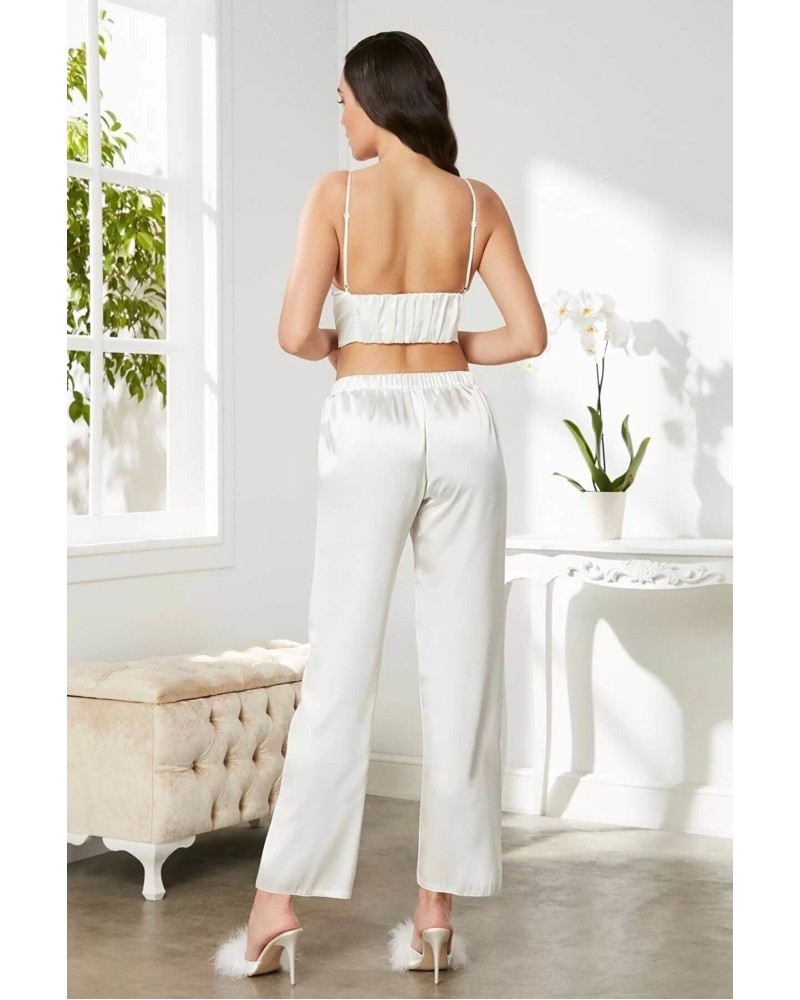 Pierre Cardin Kadife Saten 3'lü Pijama Takım 2075 Pierre Cardin Kadife Saten 3'lü Pijama Takım 2075