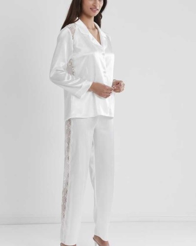 Pierre Cardin Kadın Sırtı Dantel Saten Pijama Takımı 1438 Ekru Pierre Cardin Kadın Sırtı Dantel Saten Pijama Takımı 1438 Ekru