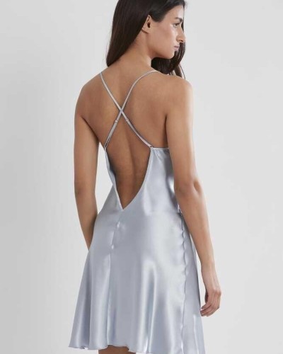 Pierre Cardin Sütyen Kaplı Sabahlık Gecelik 4025 Mist Pierre Cardin Sütyen Kaplı Sabahlık Gecelik 4025 Mist