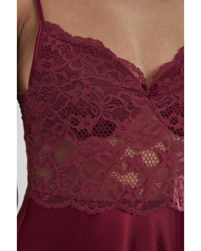 Pierre Cardin Bordo Sütyen Kaplı Sabahlık Gecelik Set 4265 Pierre Cardin Bordo Sütyen Kaplı Sabahlık Gecelik Set 4265