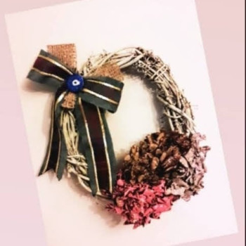 Renklerdeki Asalet Kapı Süsü