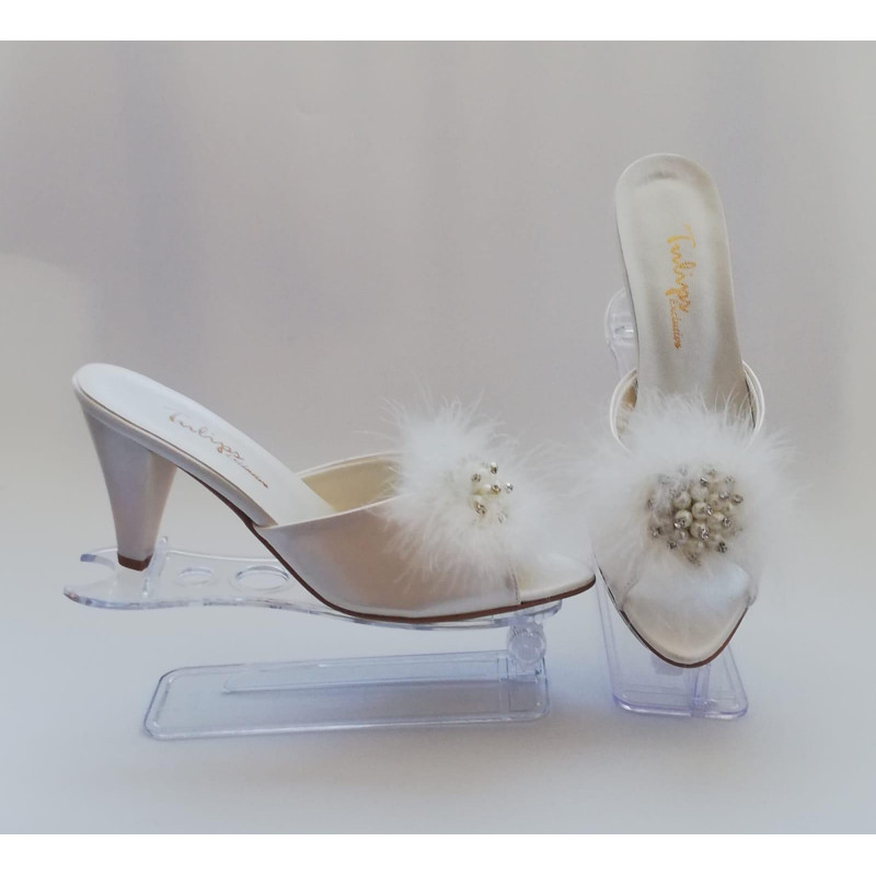 Tulips Topuklu Ekru Kaz Tüyü Kadın Terlik 