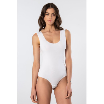 Türen Kadın Lazer Kesim Pamuklu Çıtçıtlı Body 905/Beyaz Türen Kadın Lazer Kesim Pamuklu Çıtçıtlı Body 905/Beyaz